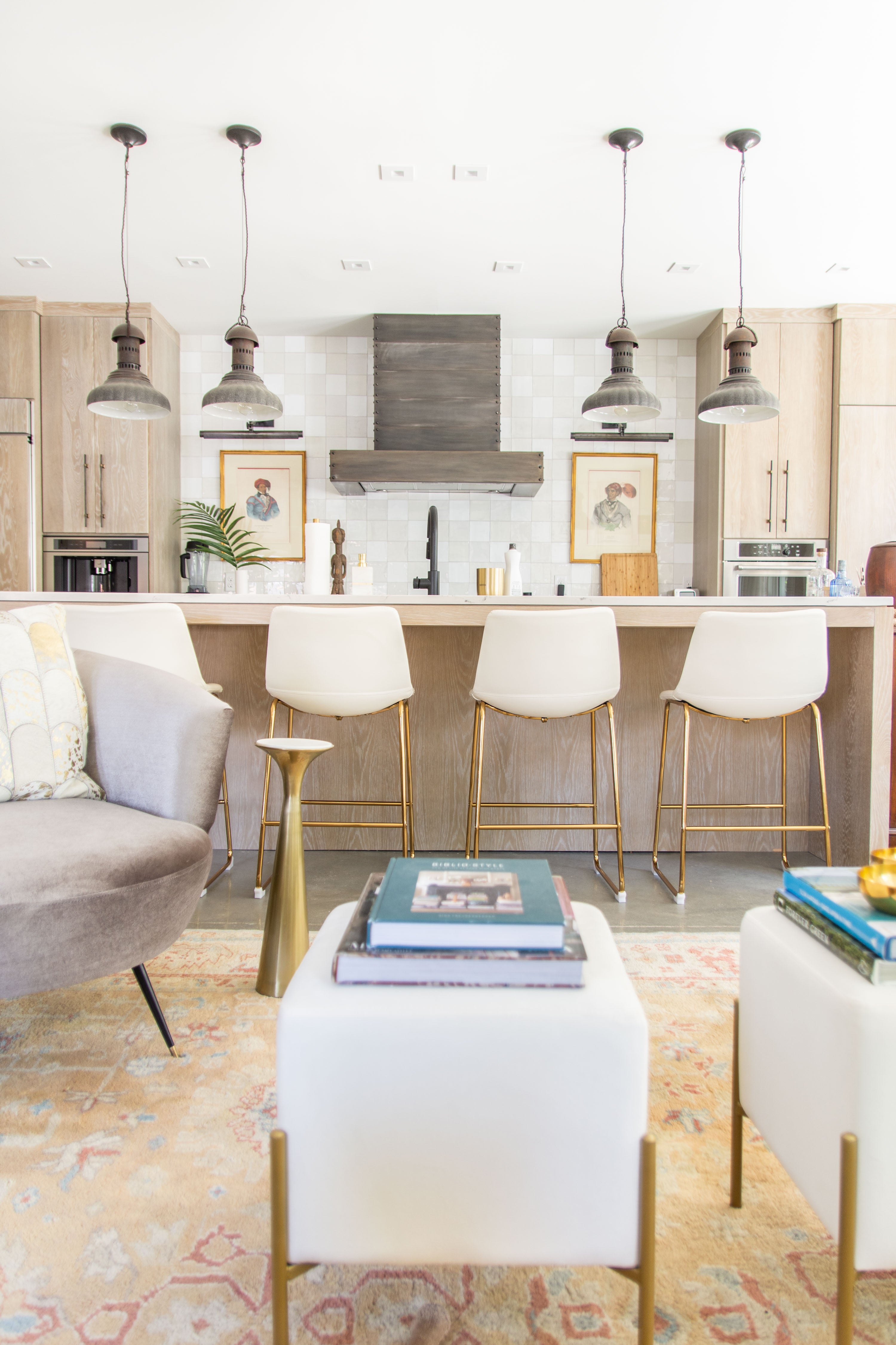 Hollywood Regency Color Palettes: Incorporating Bold Hues into Your Interior Design