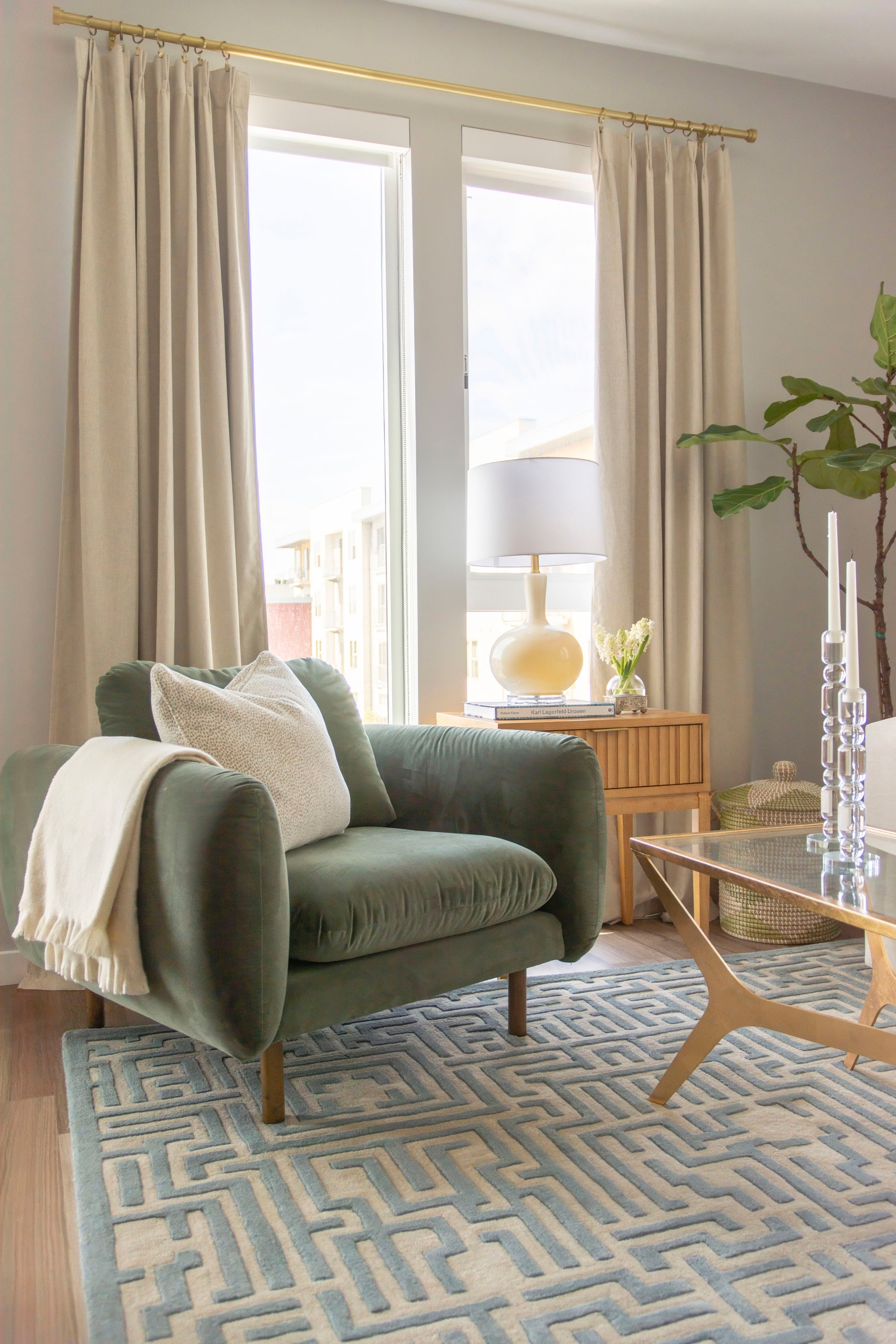 A Denver Apartment Makeover With Transitional Style