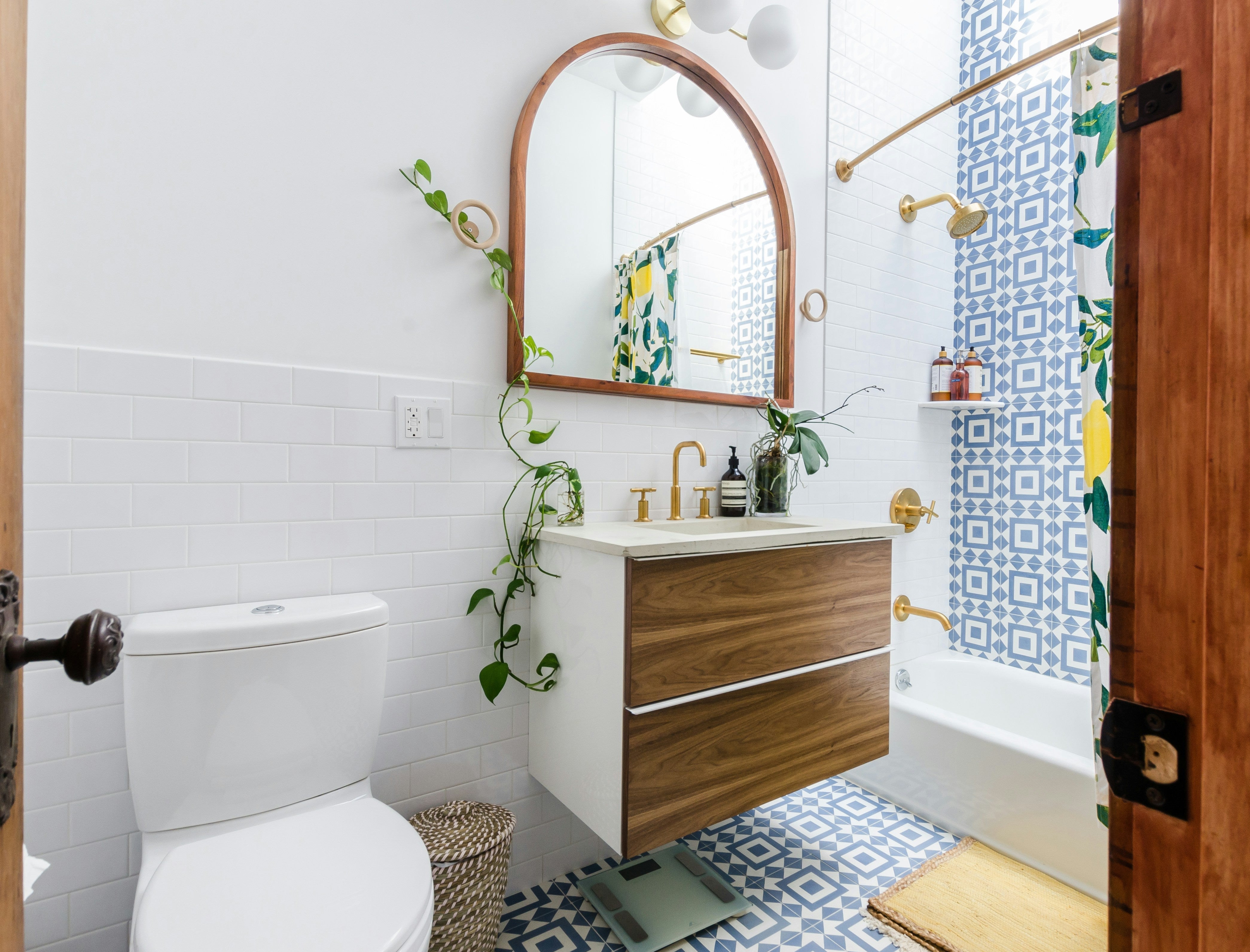 Bathroom Wall Protection Made Easy with Removable Wallpaper in Your Home