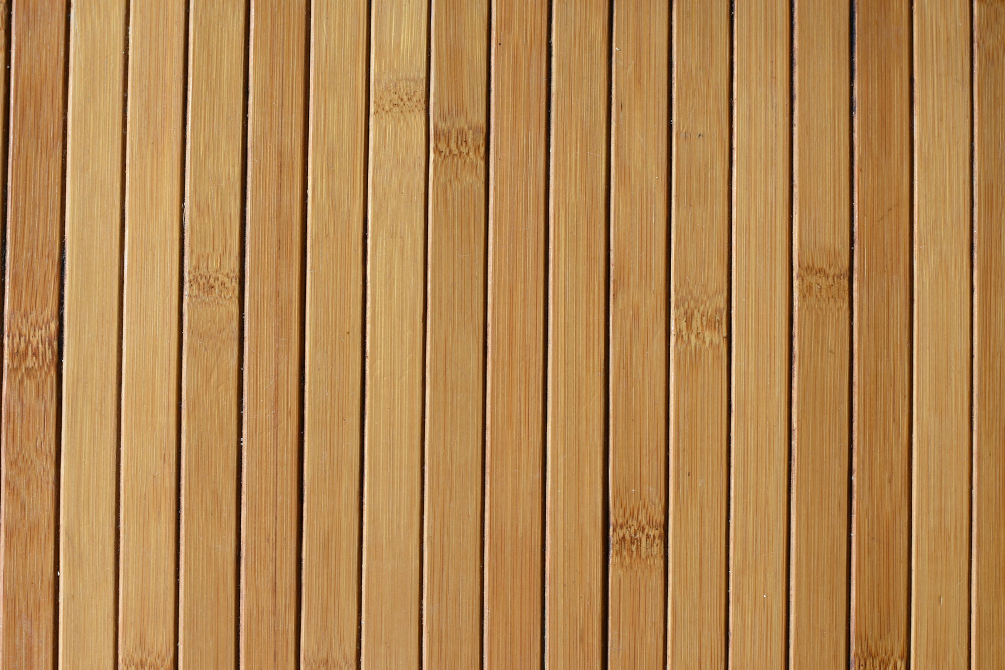 Pros and Cons of Strand Bamboo vs Hardwood: An Comparative Analysis for Flooring Choices