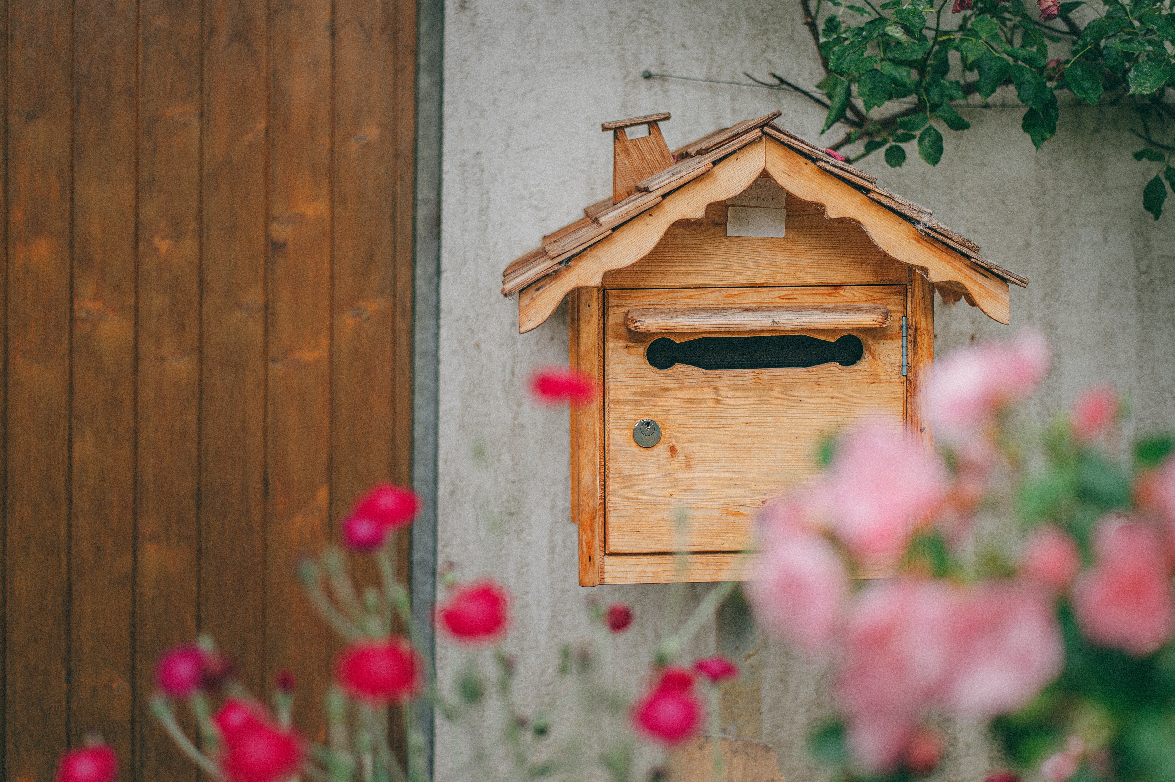 The Harmony of Home Design: Marrying Your Mailbox to Your Décor