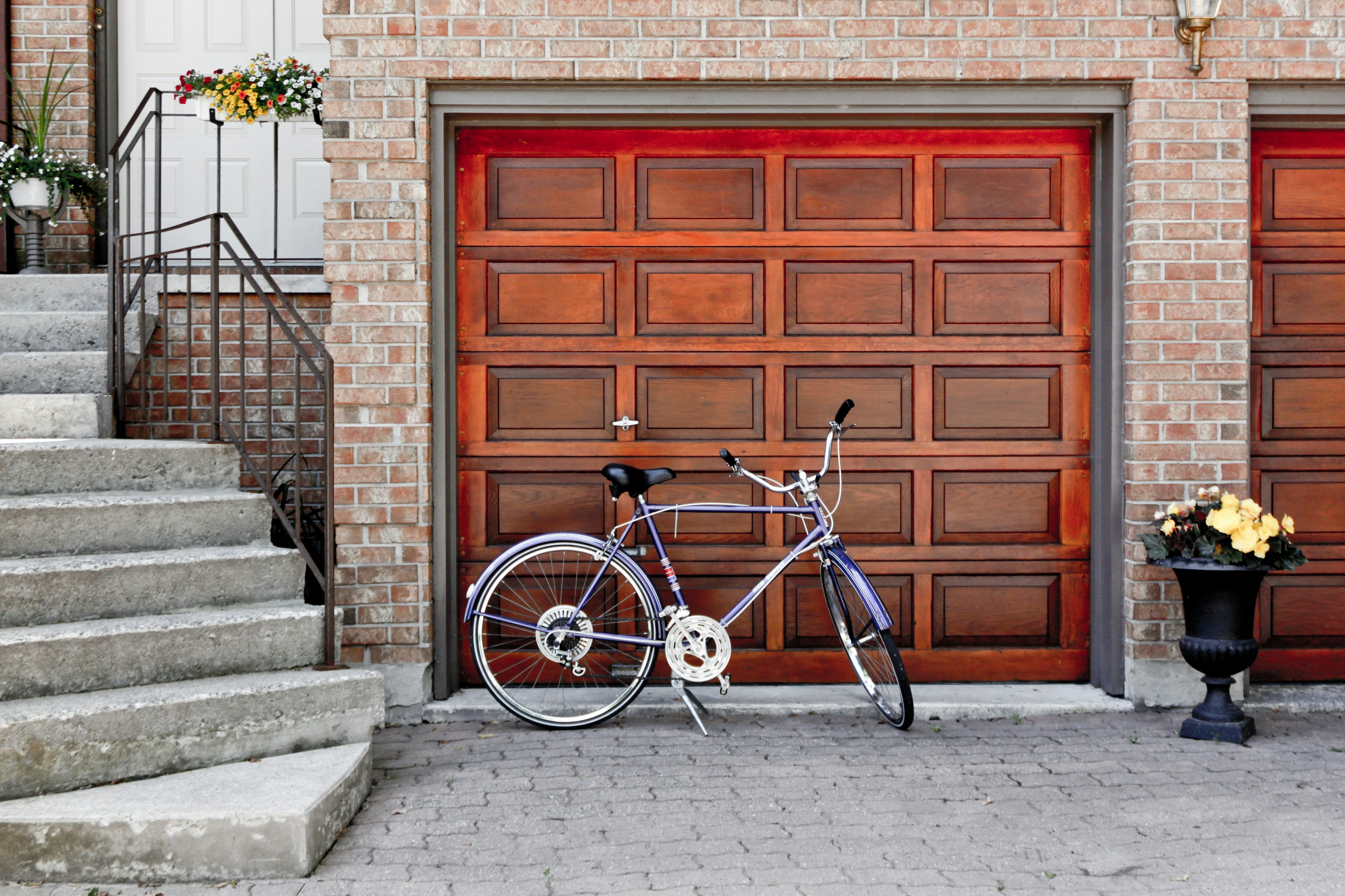 How to Repair a Garage Door Chain That Has Come Loose