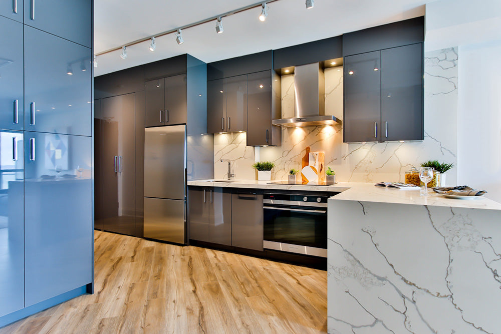Kitchen Cabinet Painting: Glossy vs. Matte Finishes