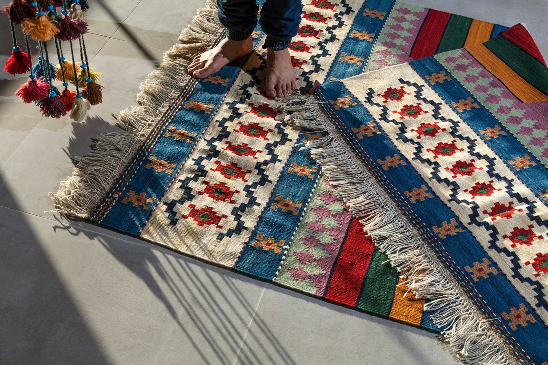 How to Ensure That No One Slips on One of Your Rugs