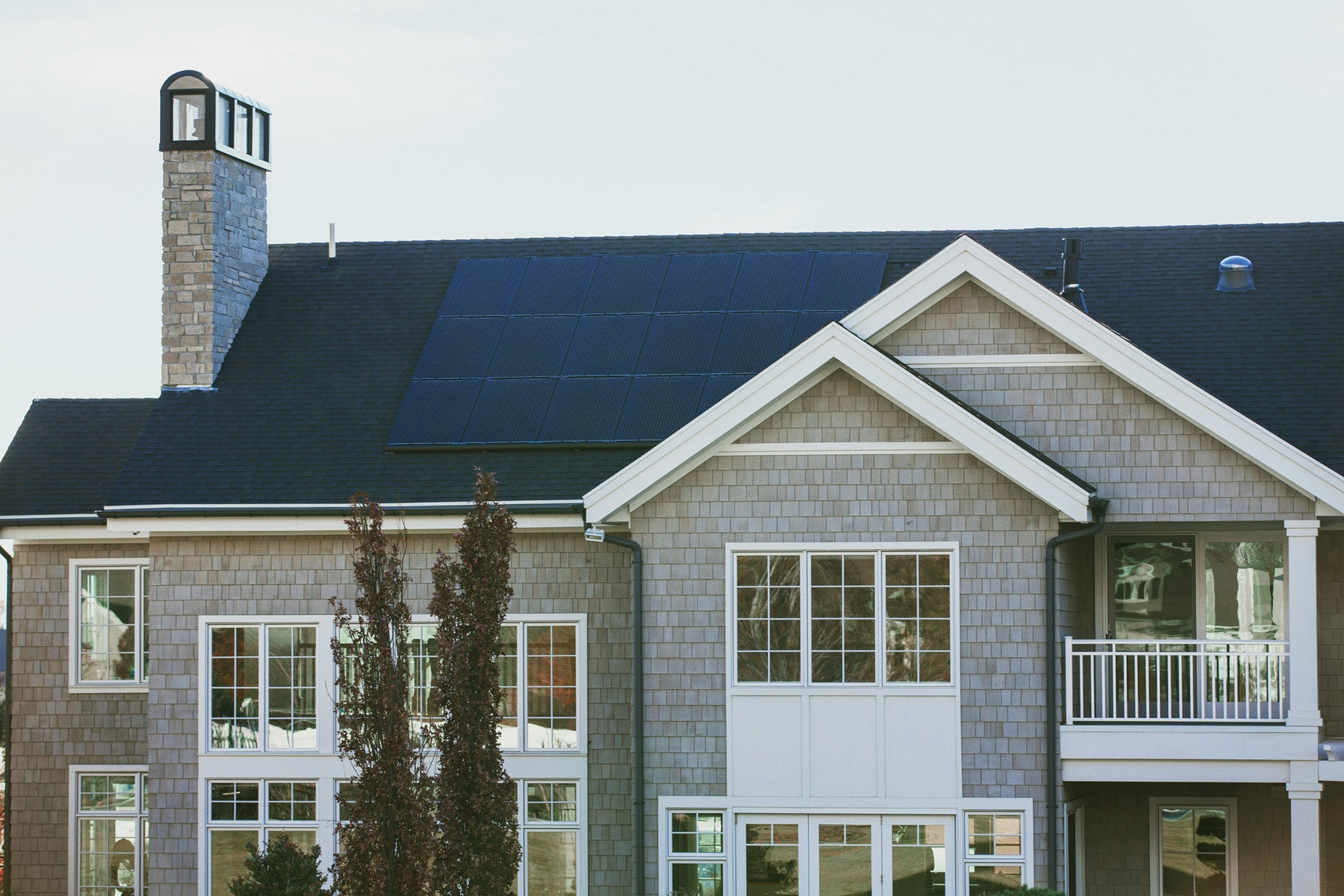 Top Roofing Trends in 2025: Innovations and Sustainability Leading the Way