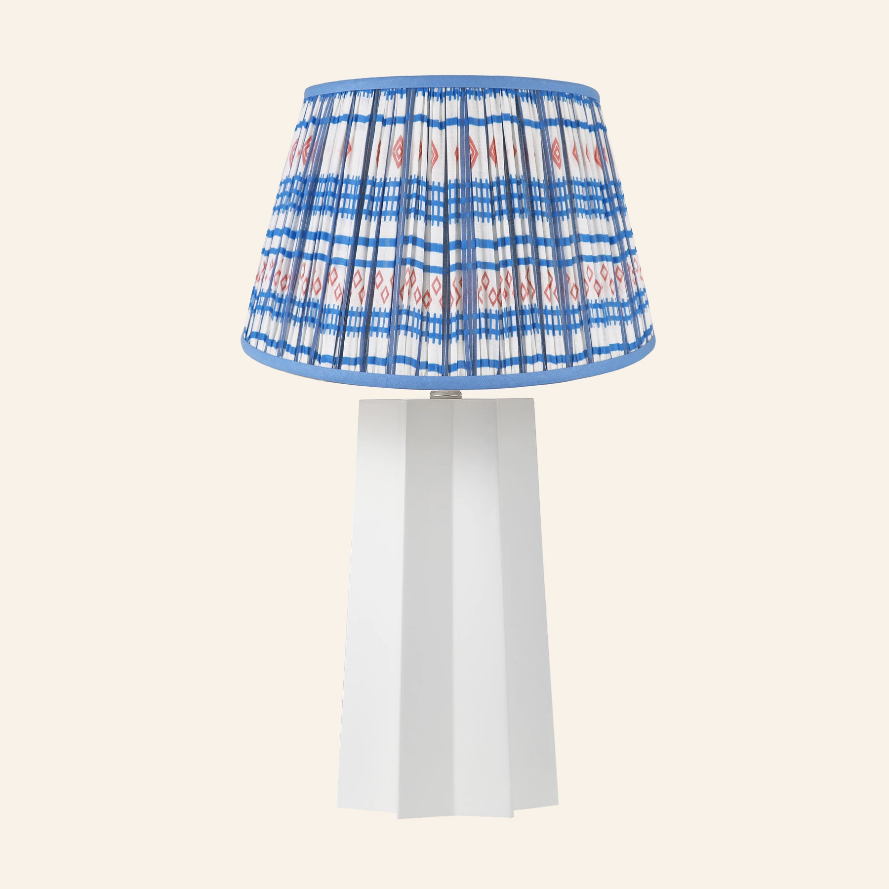 22” Evelyn White Sculptural Table Lamp by Kevin Francis Design | Luxury Area Rugs & Home Decor