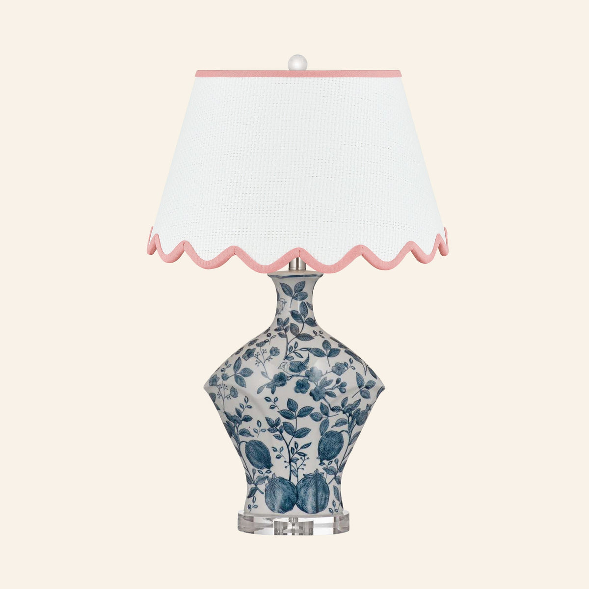 Georgiana blue and white chinoiserie ceramic table lamp with a Pemberton Pink scalloped shade.
