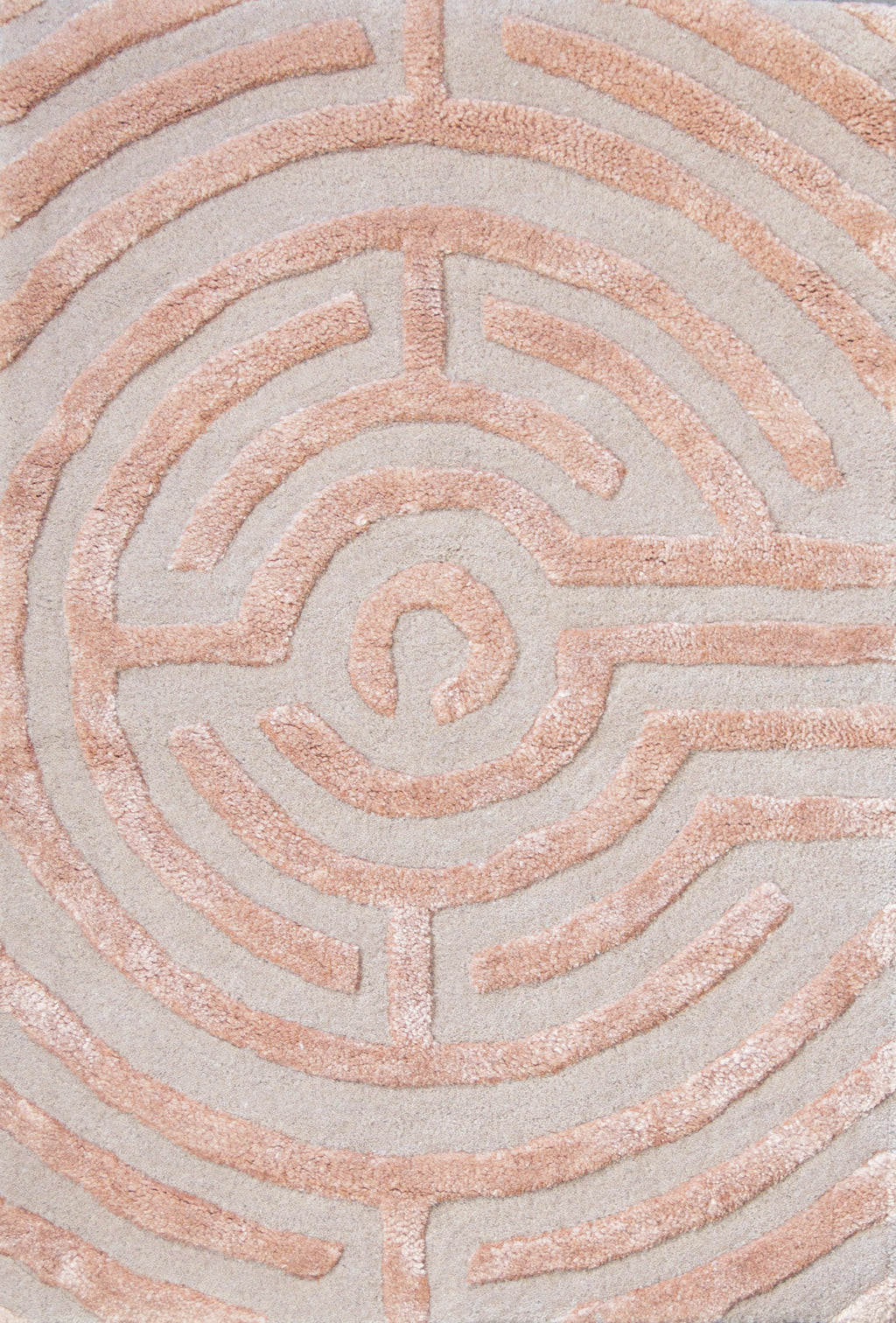 Lucca Hand-Tufted Maze Rug