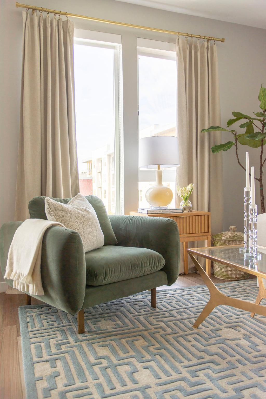 Theseus Hand-Tufted Maze Rug