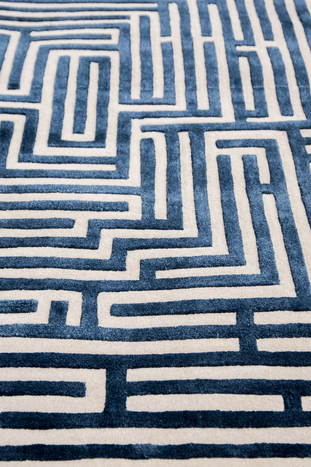 Anatolia Hand-Tufted Maze Rug
