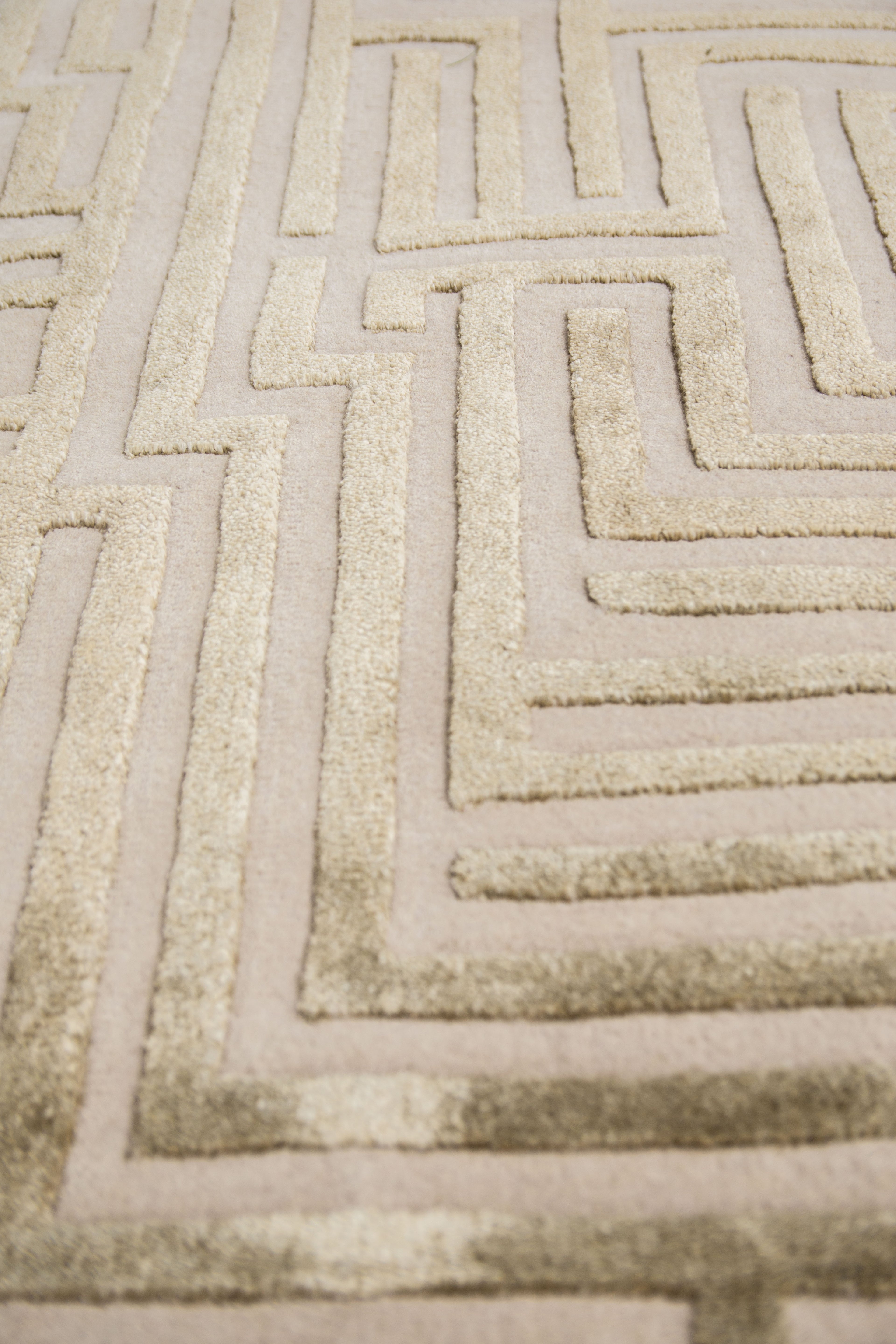 Anatolia Hand-Tufted Maze Rug