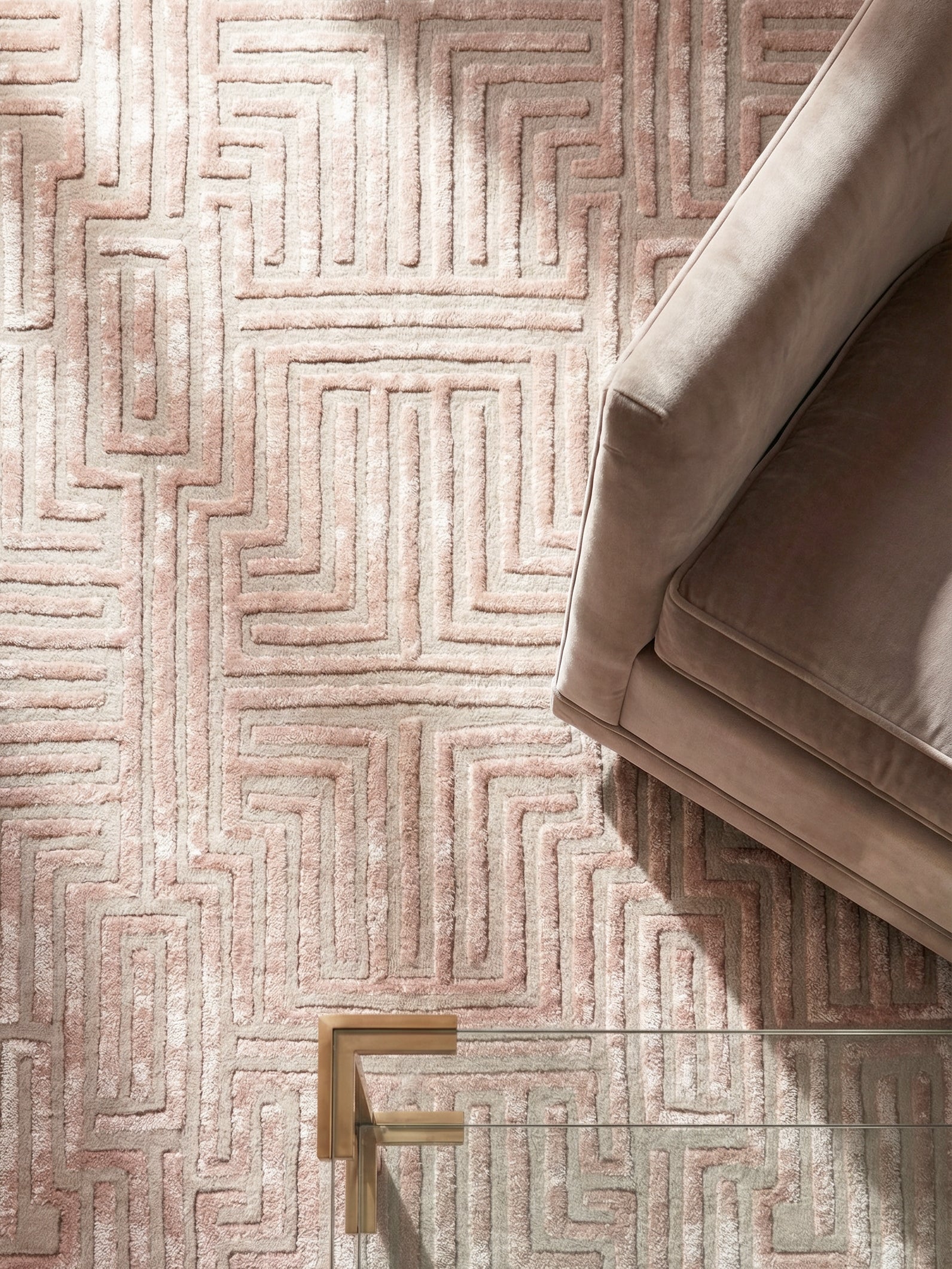 Knossos Hand-Tufted Maze Rug