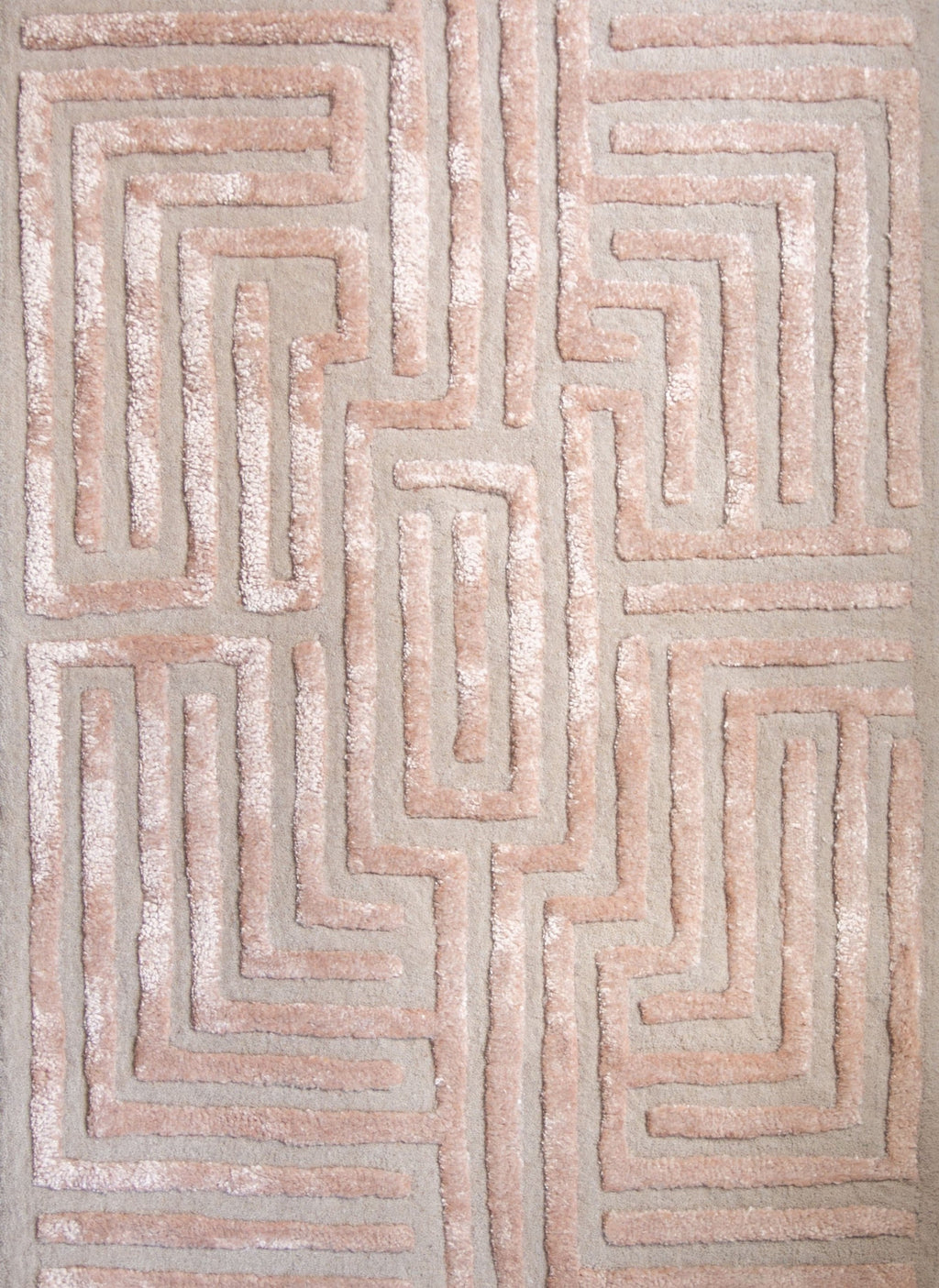 Maze luxury floor rug with a wheat tan border outlining a beige maze